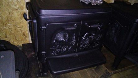 Cawley Lemay 800 wood stove for Sale in Matamoras, PA - OfferUp