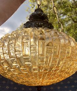 Hanging glass ball light