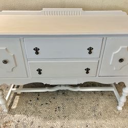 White Buffet/Sideboard 