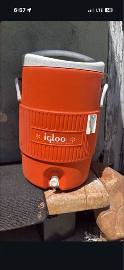 Igloo water cooler