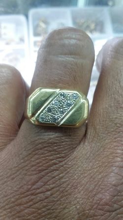 14k Gold Diamond Ring .30 ct Diamonds 8 GRAMS special price