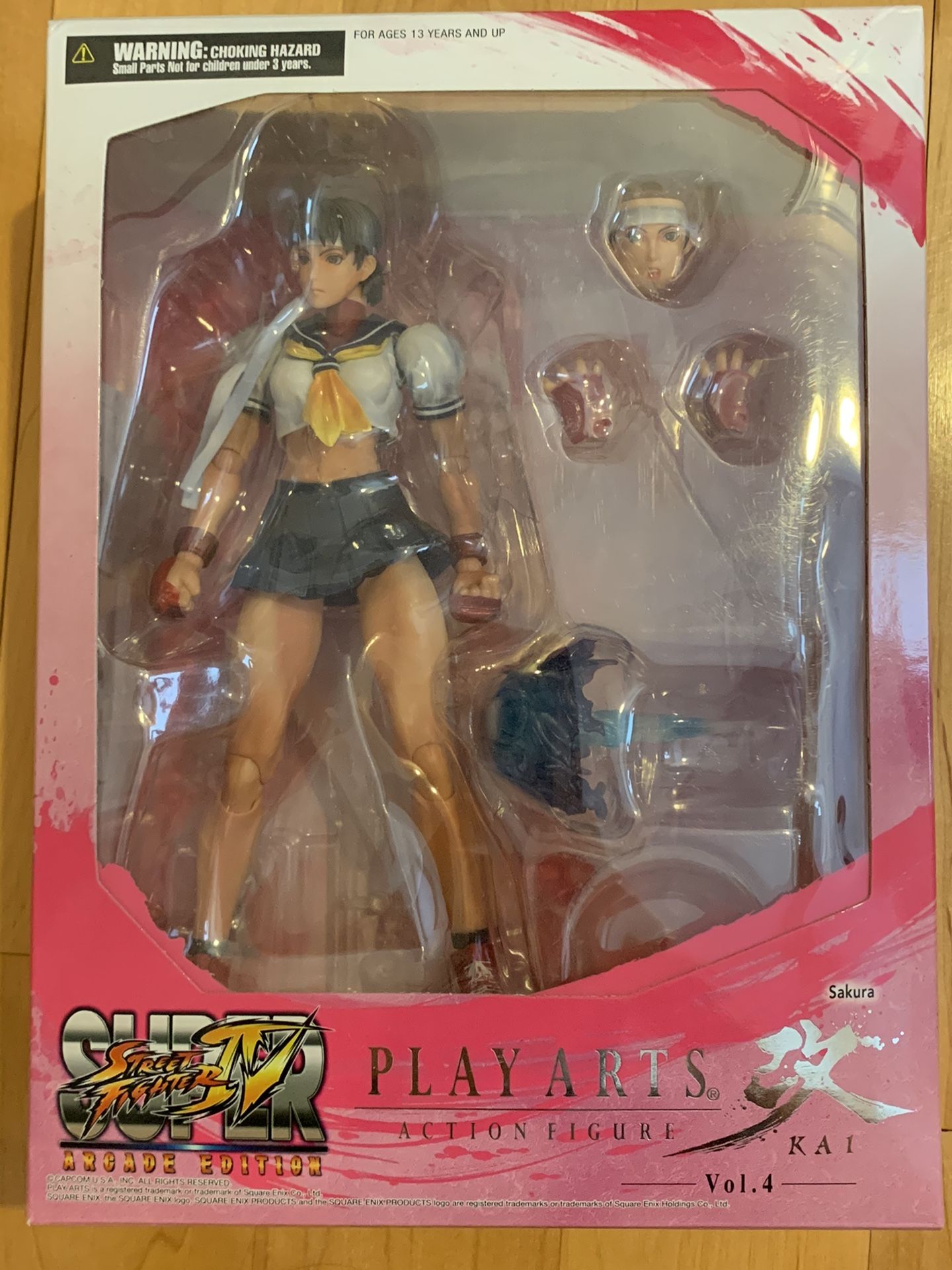 Square Enix Street Fighter IV Sakura Plat Arts Kai Action Figure