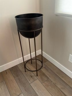 Crate and Barrel Planter with Stand