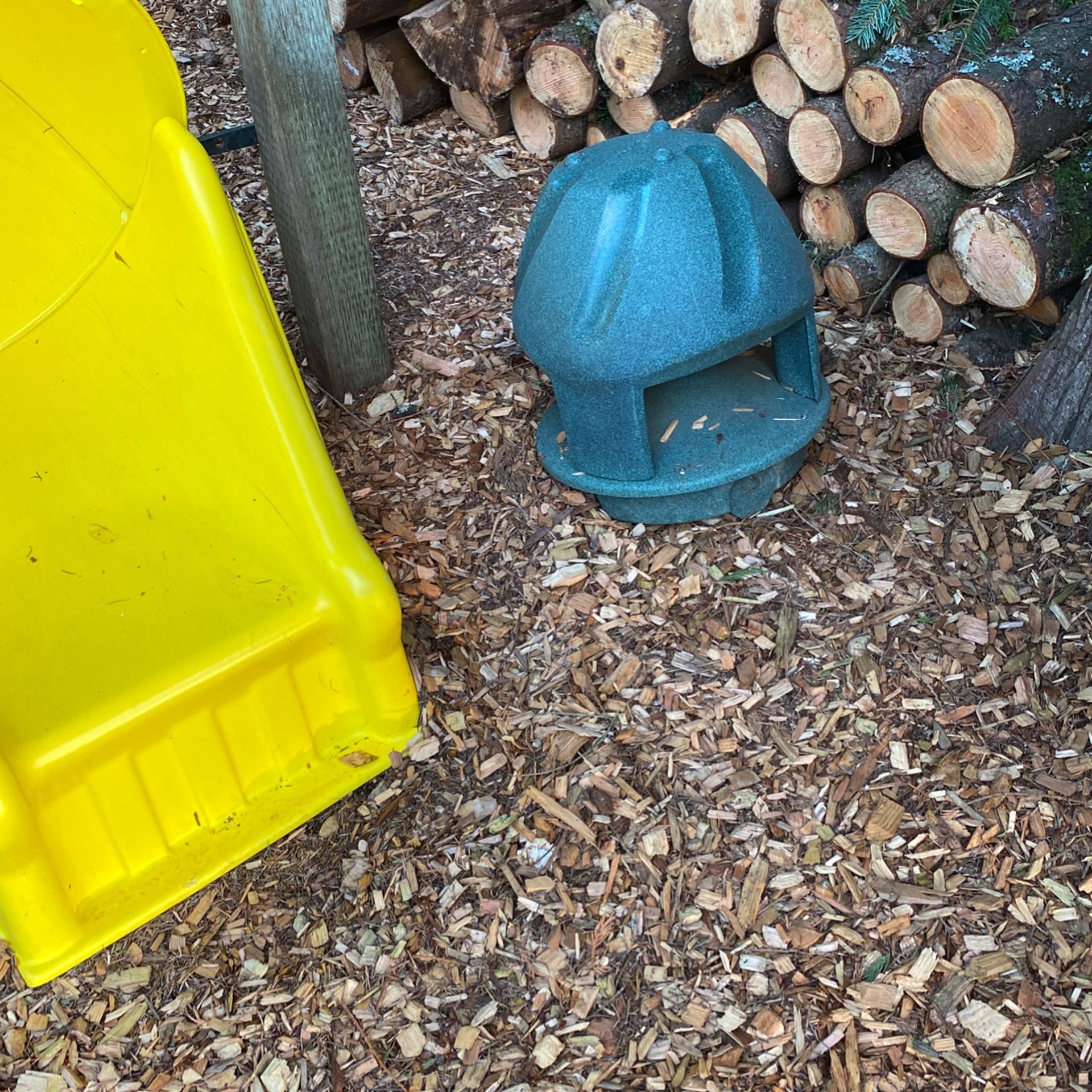 Outdoor speakers Waterproof . Sound Awesome