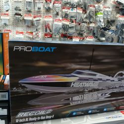 Pro Boat Recoil 2 Heatwave 18-Inch RC Boat