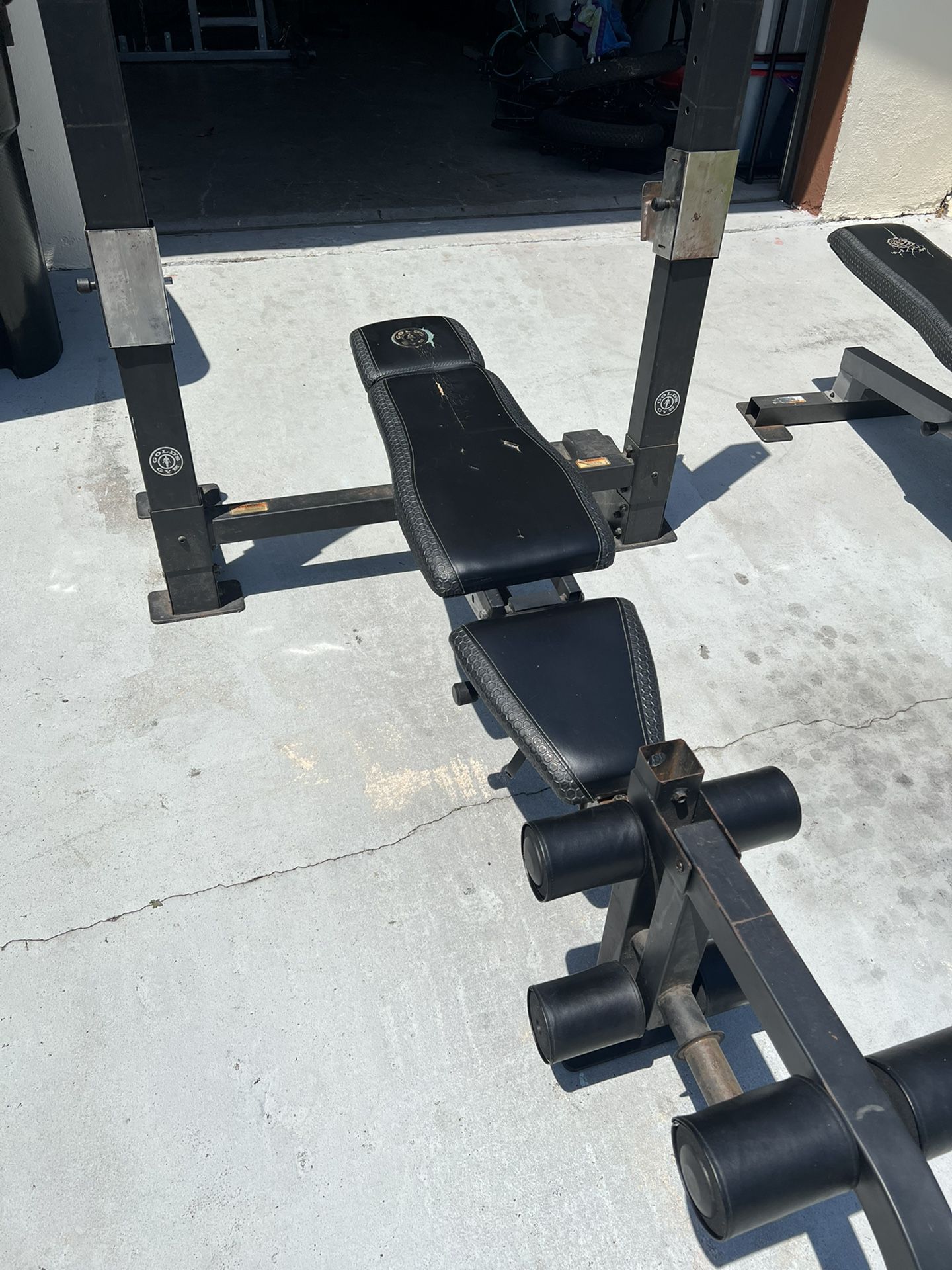 Gold’s Gym Adjustable Weight Bench & Adjustable Rack