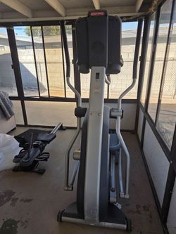 Elliptical gym equipment