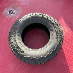 ONE (x1) Falken wildpeak AT3W Tire 