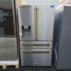 ZLINE Autograph Edition 36 in. 21.6 cu. ft. Counter-Depth French Door Refrigerator with Water and Ice Dispenser in Fingerprint-Resistant Stainless Ste