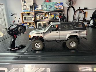 Rc4wd TF2 4runner