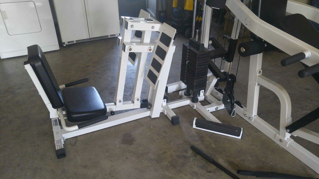 Parabody Serious Steel 400 Home Gym for Sale in Olympia,