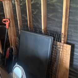 Free Giant Dog Crate (48x32x35)