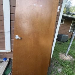  Metals Doors Frame 3 Pieces And Doors (send Me A Offer For It All Together)