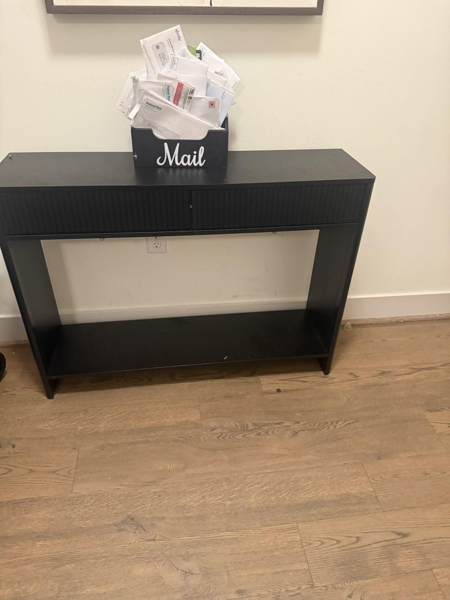 Entry Way Table 