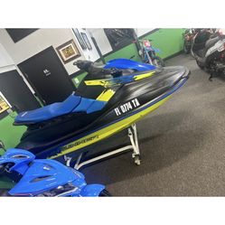2021 Yamaha Ex Deluxe Waverunner bought a few months ago. Thought I was gonna use it never been in the water.