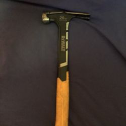 Dewalt 20 oz hammer