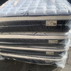 🔆🛏Mattress Pillow Top 💤🔅 ❇️Memory Foam ✳️All Sizes In Stock ✴️SAME DAY DELIVERY🚚 ✅Queen sizes $199 ✅Full sizes $180 ✅Twin sizes $120 ✅Cal king