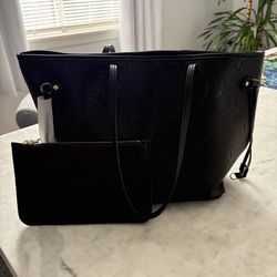 Lois Vuitton purse - NEW