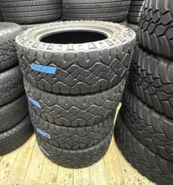275 65 20 GoodYear Wrangler Set of 4 Used
