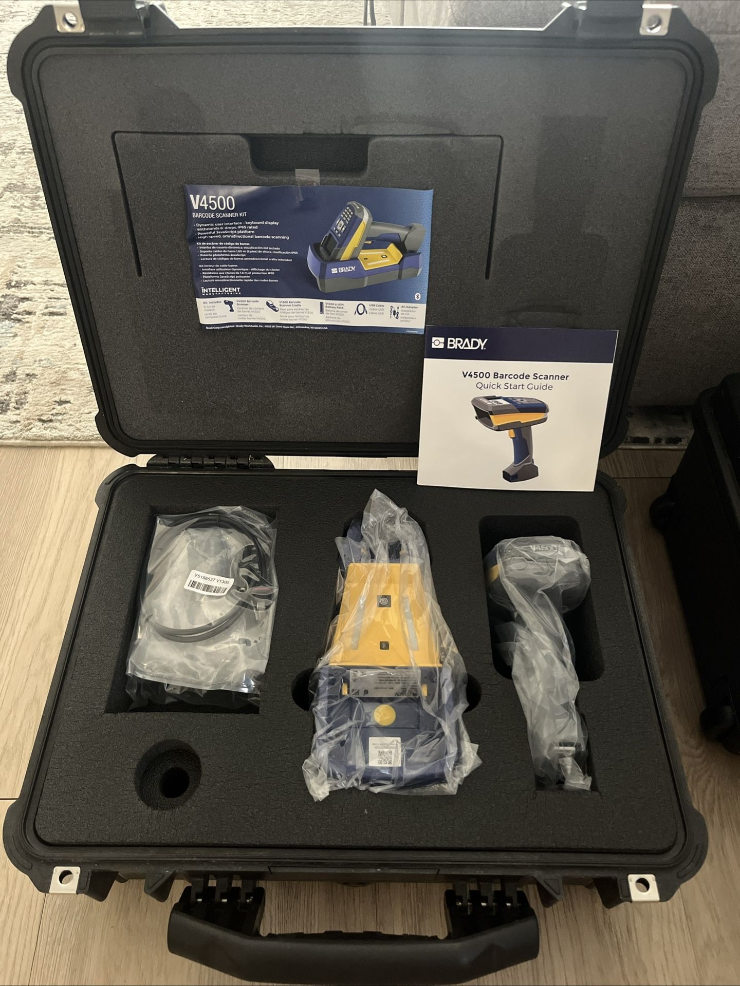 Brady V4500 Barcode Scanner Kit - Scanner with Pelican 1520 Case! S/N 11(contact info removed)3