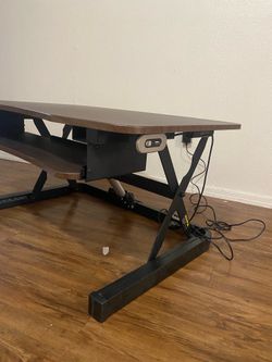 Height-Adjustable standing desk