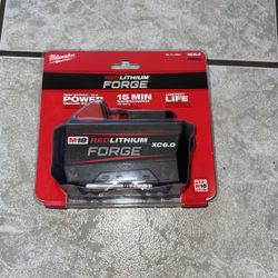 Milwaukee M18 Forge Battery Small Size High Power 