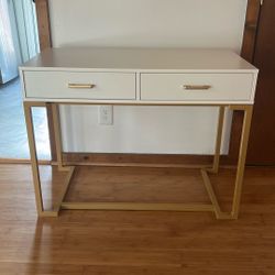 Beautiful Modern Desk