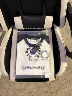 Chrome hearts long sleeves Size small in men’s