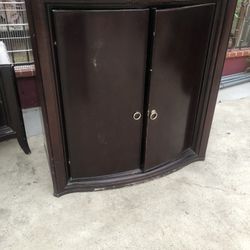 Room Dresser 