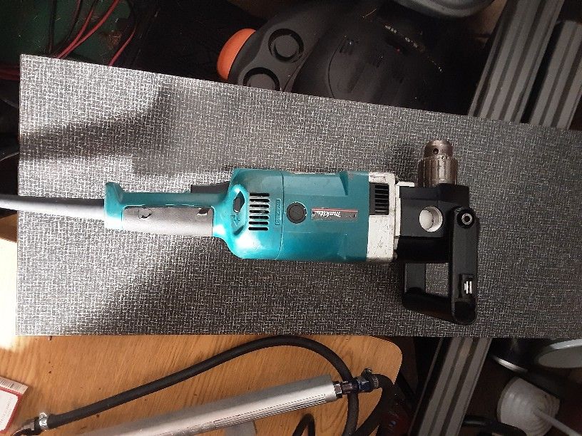 Makita 