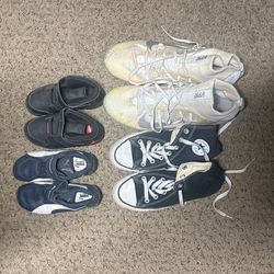 Shoes/ Sneakers
