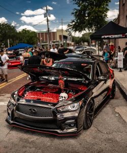 2015 INFINITI Q50