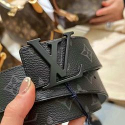 LV Classic Black Flower Belt