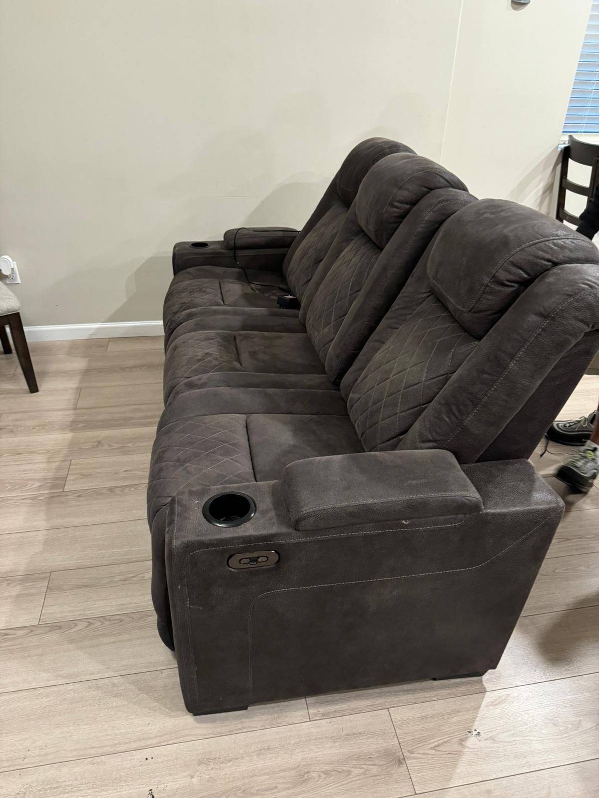 Recliner Sofa 