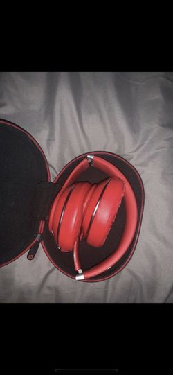 Dre Beats wired solo 3