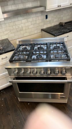 Gas range
