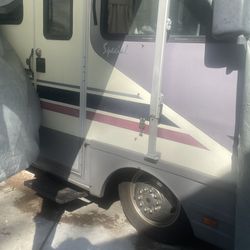 1997 Flair Fleetwood 25ft