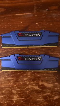G.Skill Ripjaws V DDR4 RAM Kit (2x)