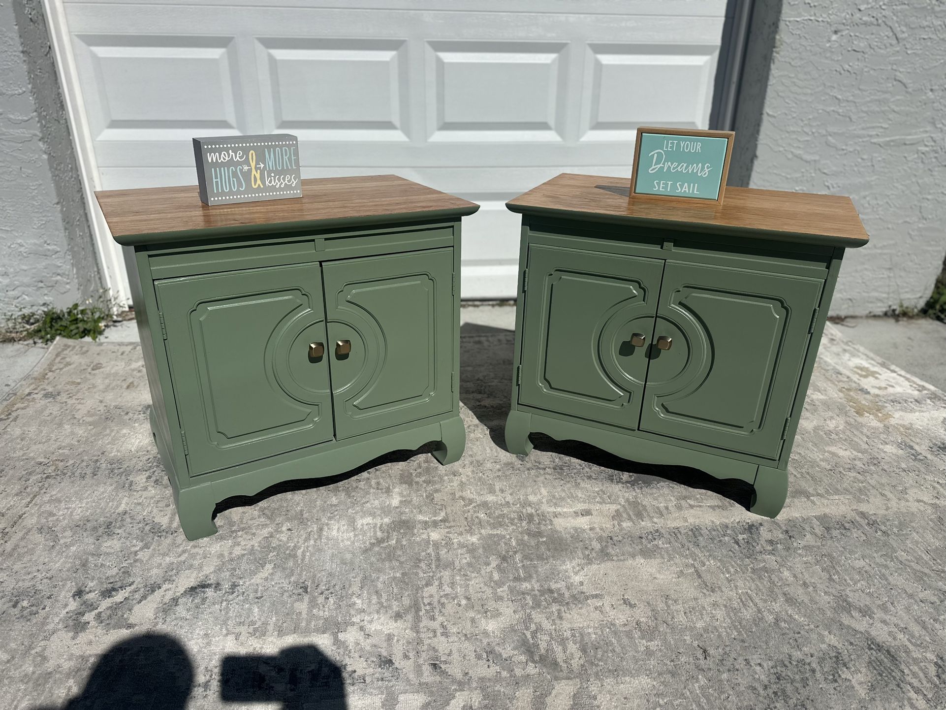 ✨ Elegant Pair of Bassett Nightstands