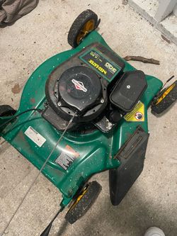 LAWNMOWER