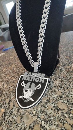 Raiders Cuban chain