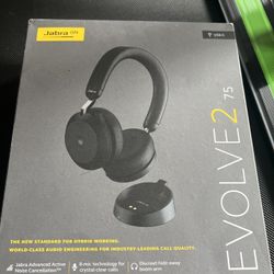 Jabra Evolve2 75 With Charging Stand