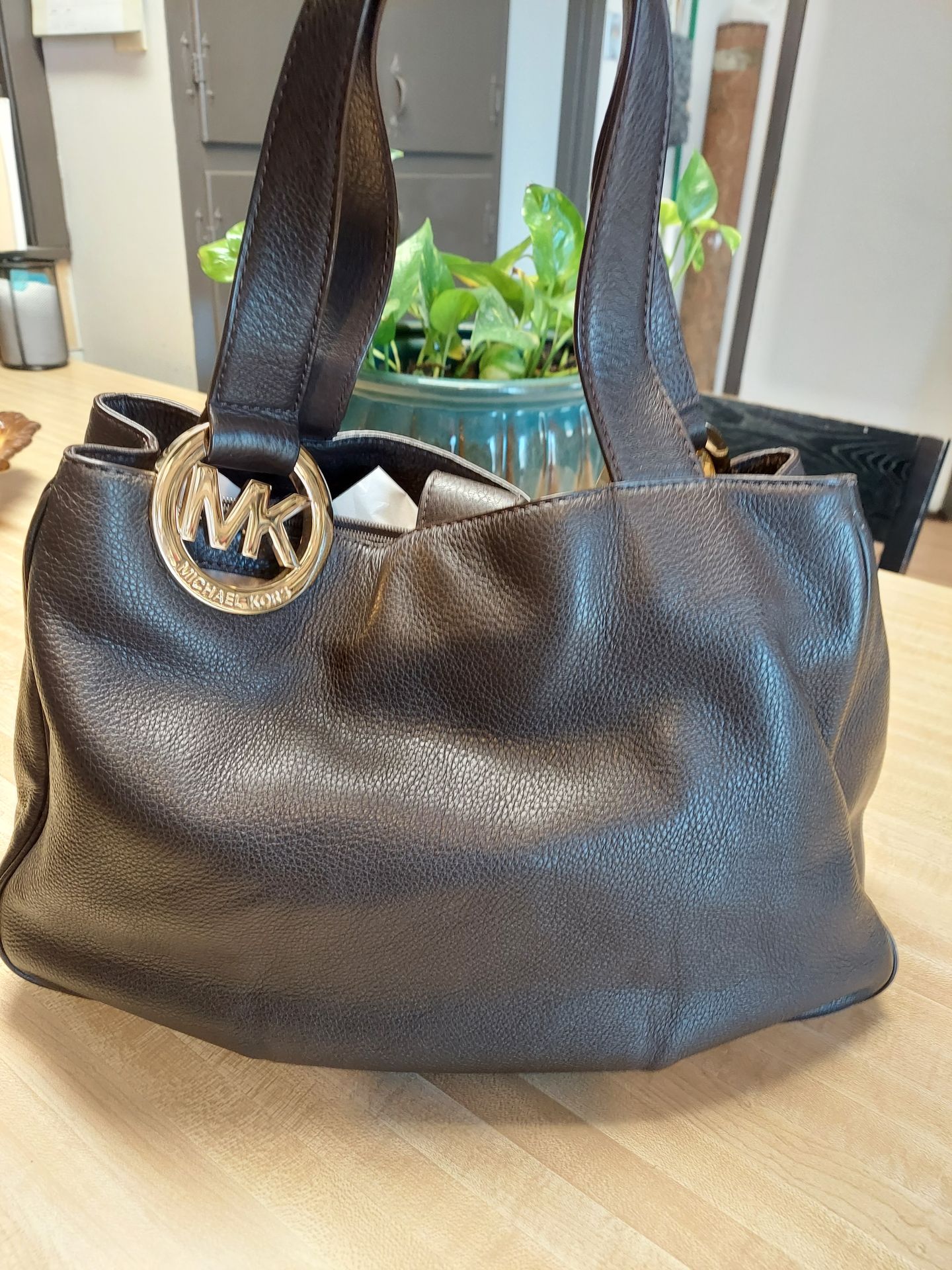 Michael Kors bag, Dooney&bourke Crossbody, and nylon bags