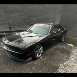 2014 CHALLENGER FOR SALE!!