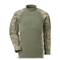 US Army Thermal Shirt Large  New with tags.Massif Mountain Gear US Army Combat Shirt Flame Resistant Breathable Mens