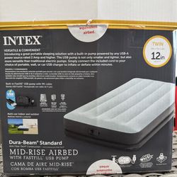 Intex Mid Rise 12" Air Mattress with Internal USB Pump - Twin Size Like New 