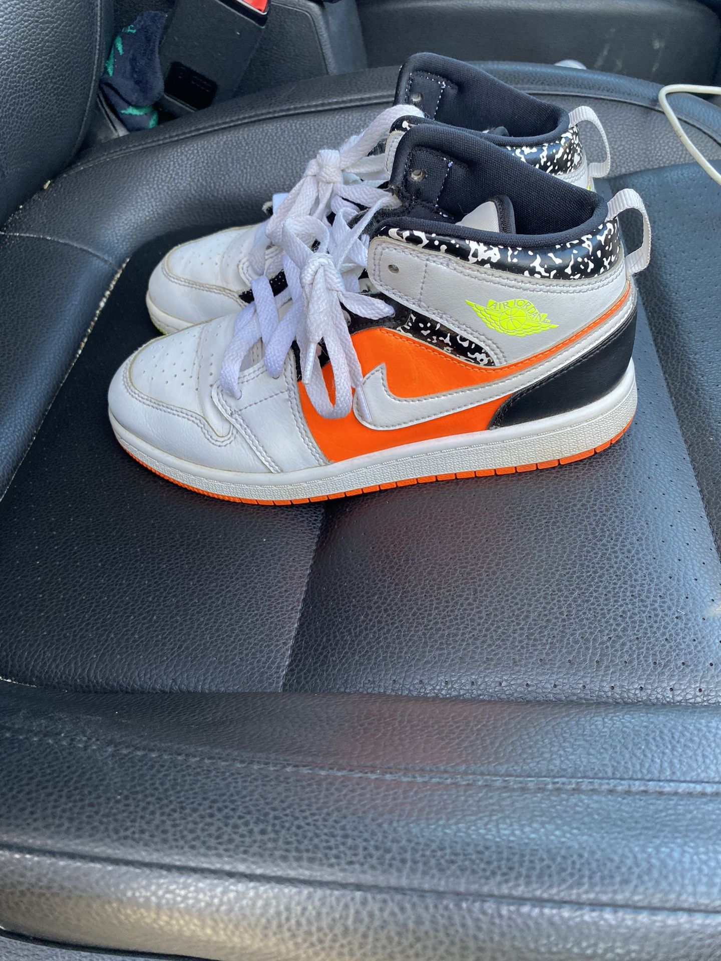 Jordan 1 Mid Ps Notebook Sz 2.5y