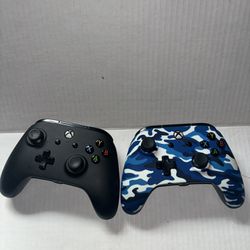 2 Xboxone Wired Controllers