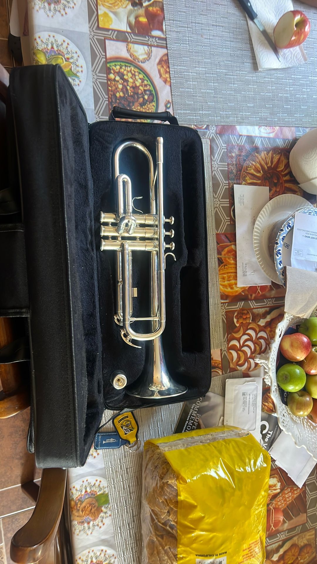 Jean paul Wind instrument trumpet
