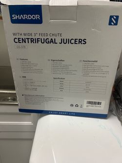 Centrifugal juicer